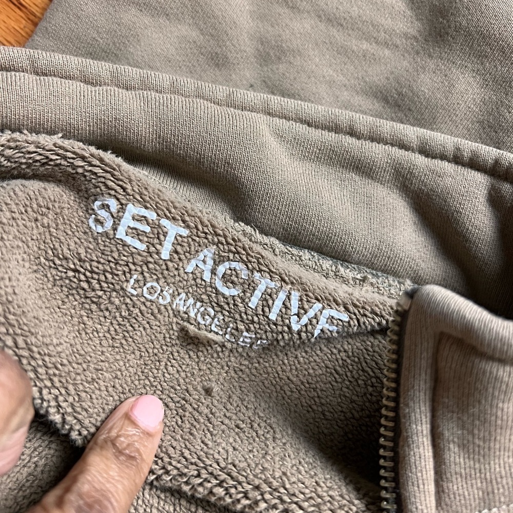Set Active Tan Half-Zip Pullover Sweatshirt - Picture 6 of 7